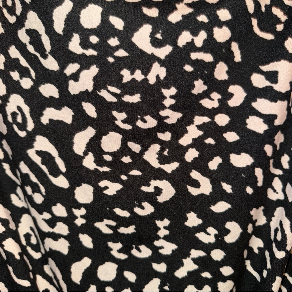 SOL R.H.R. Leopard Romper - Picture 6 of 7